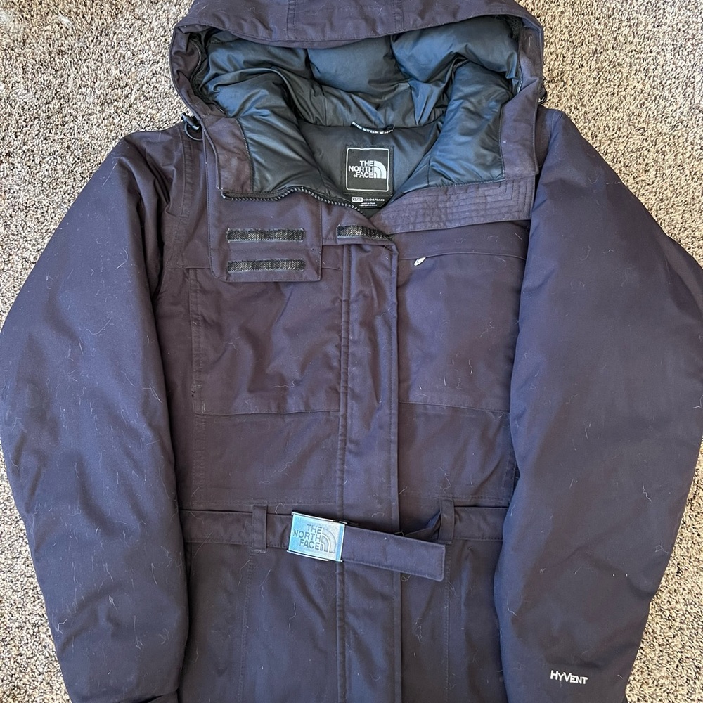 Women’s puffy north face size XS